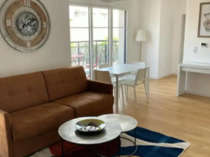 Superb 45 M Quiet Apartmán